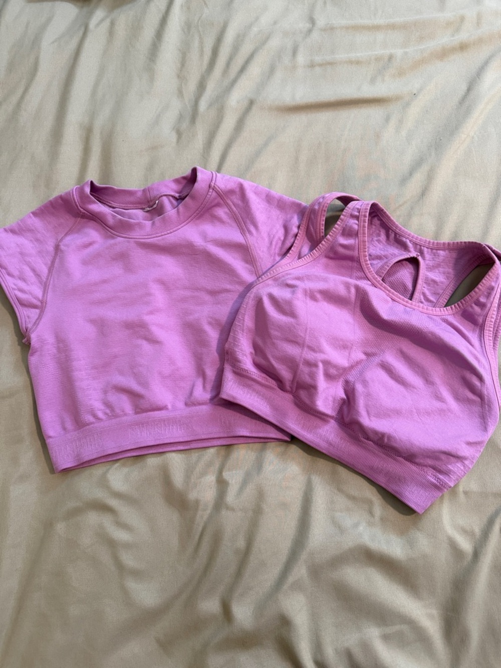 Gym shark crop top + bra matching set - fuchsia - size med